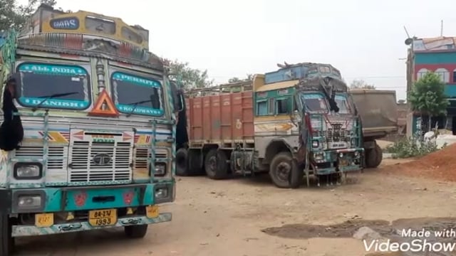 पुलिस कस्टडी से भागा अवैध बालू की ढुलाई के आरोप में जब्त 5 ट्रैक्टर,खान निरीक्षक ने सिकंदरा थाने में दर्ज कराई प्राथमिकी