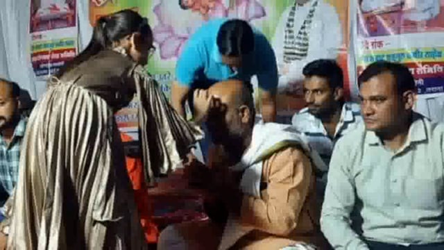 क्षेत्रीय विधायक महेश परमार ने तराना नगर में कबीर प्रकट उत्सव कार्यक्रम में पहुंचकर भाग लिया