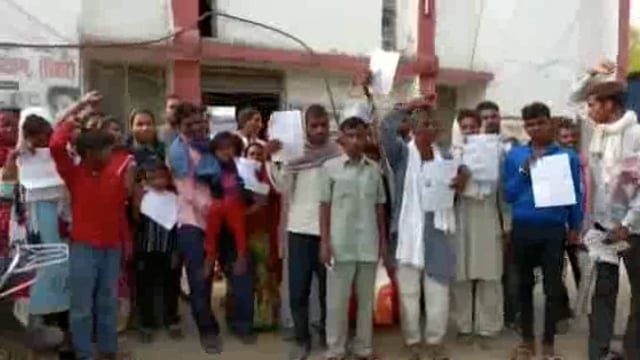 सदर अस्पताल से मायूस होकर लौटे दिव्यांग,नहीं हो सकी दिव्यांगता की जांच