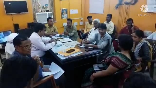 नालन्दा : डीसीएलआर नें अधिकारियों के साथ किया बैठक