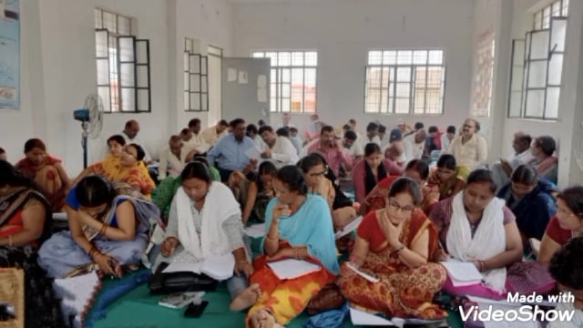 यू-डायस प्रपत्र संधारण को लेकर प्रधानाध्यापक को दिया गया प्रशिक्षण