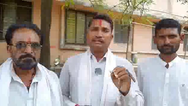 वागदरी ते चिखली तांडा पाणंद रस्त्याचे काम बोगस,अधिकाऱ्यांना धडा शिकवणार अभियान प्रमुख संजय कांबळे