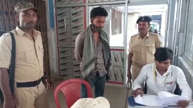 सोनु हत्याकांड का मुख्य आरोपी ने जमुई कोर्ट में किया आत्मसमर्पण मेडिकल जांच के बाद भेजा जेल