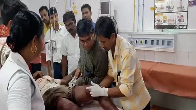 ठेला चालक को दिनदहाड़े अपराधियों ने मारी गोली अपराधी मौके से हुए फरार