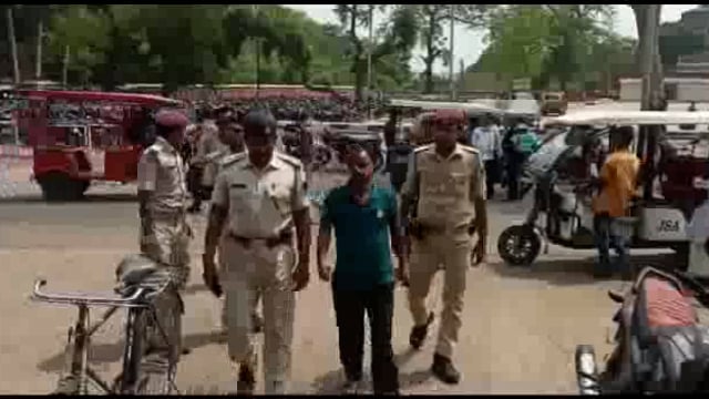 15 घंटे  के बाद लापता रेलकर्मी को  रेलपुलिस ने किया बरामद