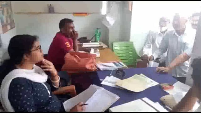 पंजवारा थाना में भूमि विवाद के निपटारे को लेकर जनता दरबार का हुआ का आयोजन।