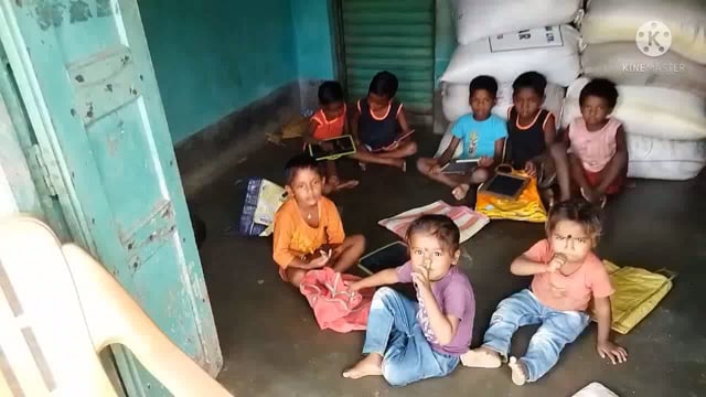ग्राम पंचायत भितिया ,इनारावरण आंगनबाड़ी केंद्र संख्या 32 में व्याप्त भ्रष्टाचार के खिलाफ ग्रामीणों ने खोला मोर्चा