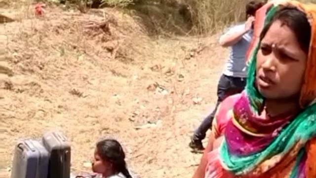 खरसिया से जशपुर जा रही यात्री बस पलटी, तीन यात्री गंभीर रुप से घायल