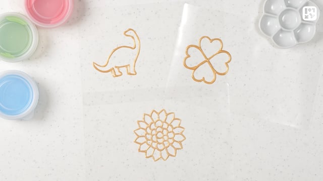 シールの縁取りを描こう