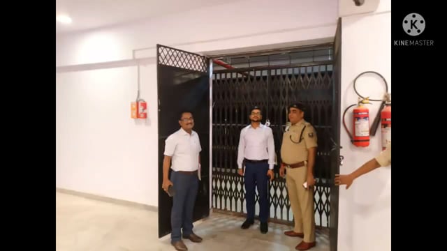 जिलाधिकारी एवं एसपी बांका ने ईवीएम एवं वीवीपैट का निरीक्षण कर दिए आवश्यक निर्देश