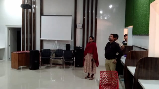 पत्थलगांव तहसीलदार रामराज सिंह ने किया स्वामी आत्मानंद अंग्रेजी माध्यम स्कूल का निरीक्षण