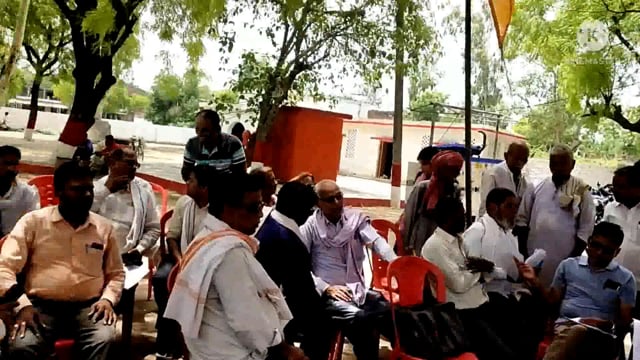 प्रतापगढ़ जिले के कुंडा तहसील के बाघराय थाना क्षेत्र में थाना दिवस पर लगी लंबी कतारें हो रहा शिकायतों का निस्तारण,