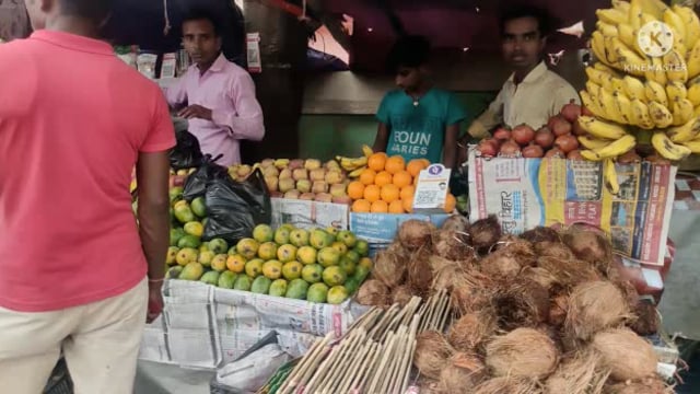 बट सावित्री पूजा को लेकर बाजारों में भीड़,सुहागिन महिलाओं में बढ़ी उत्साह