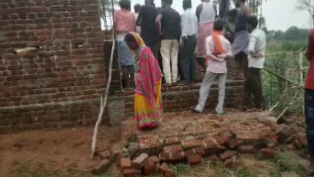 कहर बनकर आयी आंधी,एक की मौत,एक गंभीर