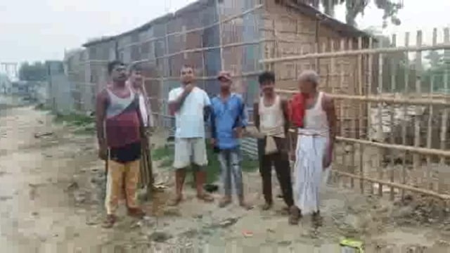 स्वच्छ गांव हमारा गौरव कार्यक्रम के तहत फलका के विभिन्न पंचायतों में जागरूकता कार्यक्रम का आयोजन किया गया 