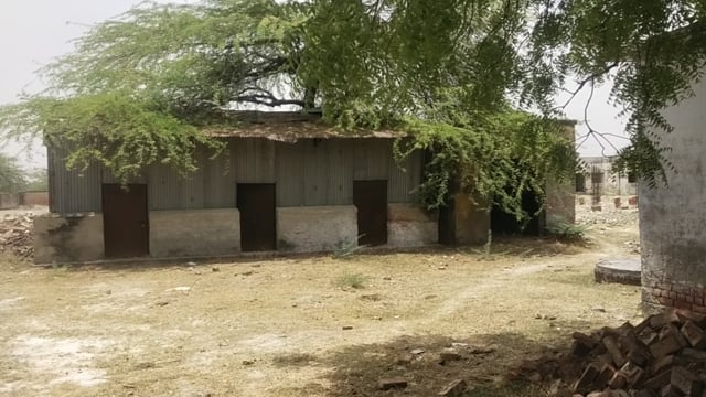 प्रतापगढ़ जिले के बिहार ब्लॉक में लघु सिंचाई विभाग का स्टोर अपनी बदहाली पर रो रहा है उच्च अधिकारी नहीं ले रहे संज्ञान