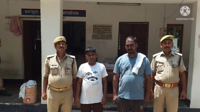 बदोसराय पुलिस टीम ने दो अभियुक्तों को किया गिरफ्तार 