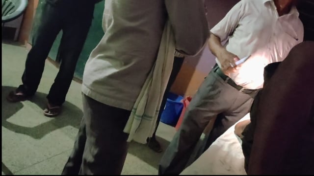 सुवंसा गांव में दो पक्षों के बीच जमकर चले लाठी-डंडे एक युवक को आई गंभीर चोटें