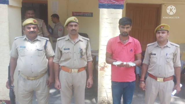 टिकैतनगर पुलिस द्वारा एक अभियुक्त को गिरफ्तार कर कब्जे से एक अधी मय कारतूस की गई बरामद 