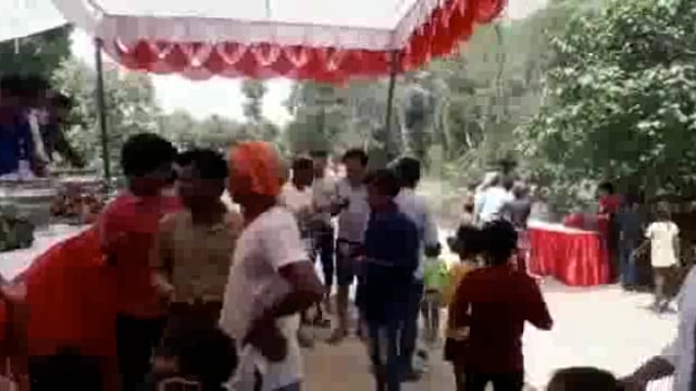 थलवारा गांव में भाजपा बूथ अध्यक्ष द्वारा जेष्ठ माह के शनिवार को विशाल भंडारे का किया आयोजन