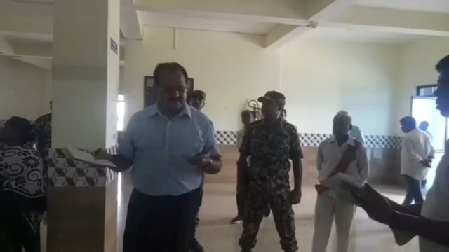 चानन  : सामुदायिक स्वास्थ्य केन्द्र चानन का औचक निरीक्षण डीएम संजय कुमार सिंह ने किया।