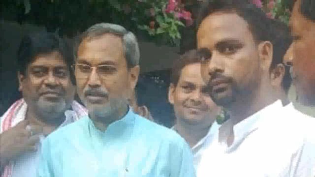 फलका प्रखंड के जन समस्याओं को लेकर उप प्रमुख प्रतिनिधि ने सांसद से की मुलाकात और प्रखंड के जन समस्याओं से कराया अवगत