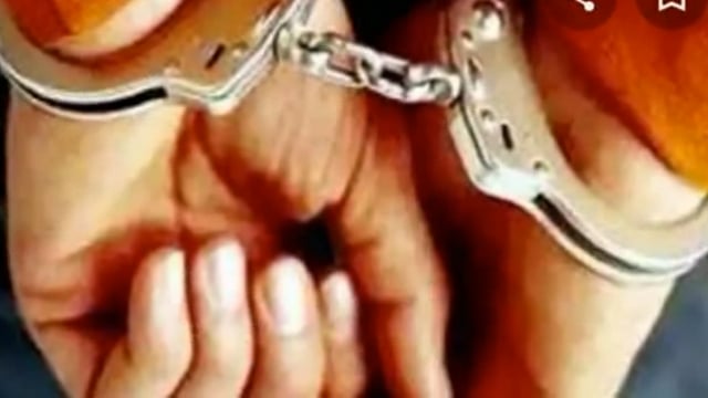 गयारहिका मुसहरी टोला में पुलिस टीम पर हमला करने का फरार एक महिला आरोपी हुआ गिरफ्तार



