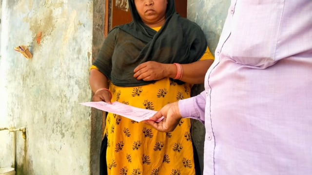 विद्युत उपखंड सिरौलीगौसपुर के कर्मचारियों ने घर-घर पहुंचकर ओडीएफ का लाभ उठाने को लेकर लोगों को किया जागरूक 