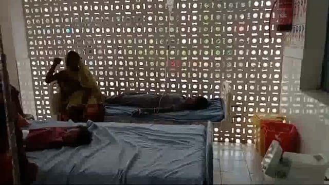 वैदाचक गांव में करंट लगने से एक विवाहिता जख्मी रेफरल अस्पताल में किया गया प्राथमिक इलाज