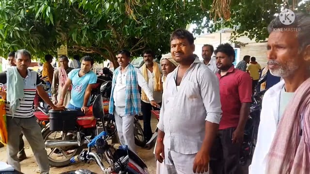  मतस्यजीवि सहयोग स० के अध्यक्ष ने मंत्रीपर अवैधरूप से 376लोगों का नाम मतदातासूची में जोड़ने के विरोध मेBDO को दिया आवेदन