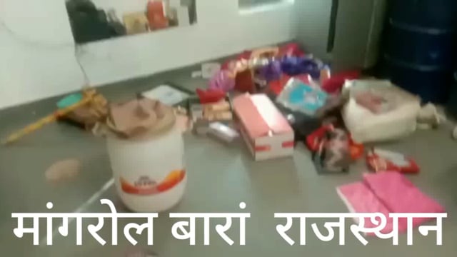 मकान मालिक सोते रहे चोरों ने किया हाथ साफ