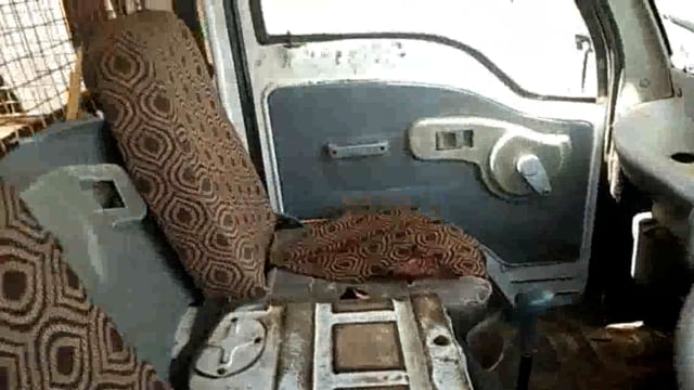 कोणत्या शाळेत झाली  इतकी भयंकर तोडफोड?