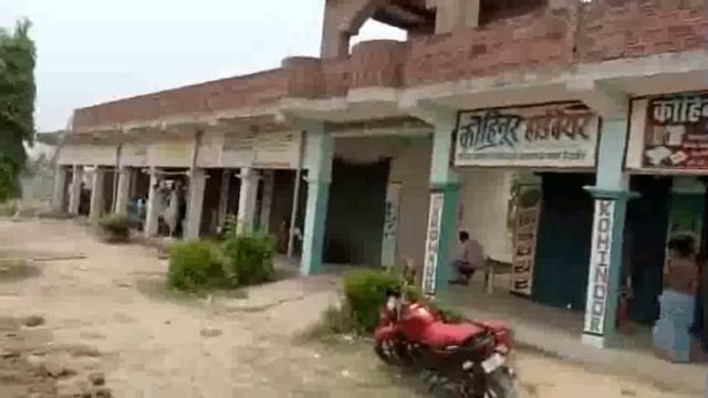 सठियारी कंपलेक्स से अज्ञात चोरों ने शटर काटकर तीन दुकानों में की चोरी