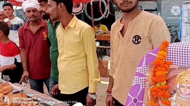 जेष्ठ माह के बड़े मंगलवार पर क्षेत्र में जगह-जगह भंडारे का हुआ आयोजन।