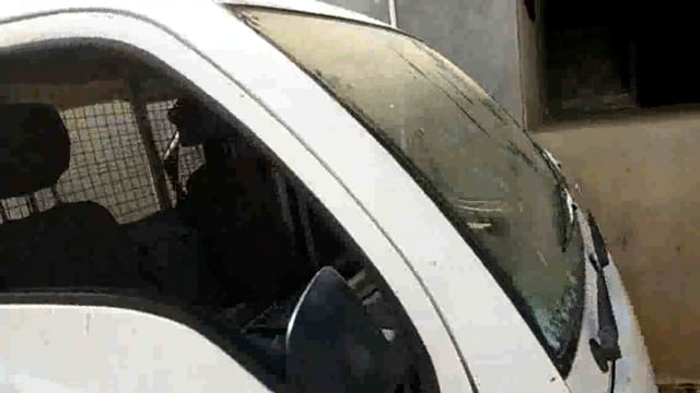 कोणत्या शाळेत झाली  इतकी भयंकर तोडफोड?