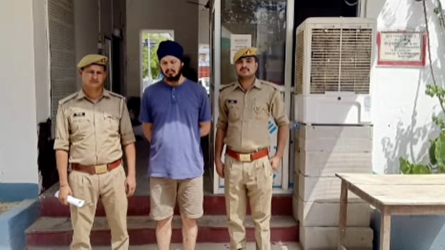 लालगंज कोतवाली पुलिस ने धोखाधड़ी कर रुपए हड़पने वाला ₹25000 के इनामी अभियुक्त गिरफ्तार।