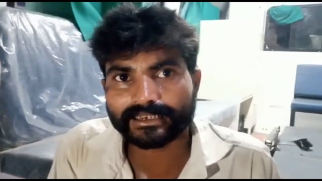 दो बाइकों की भिड़ंत में चौकीदार समेत तीन घायल चौकीदार ने बताई घटना की हकीकत