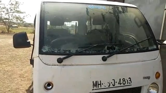 कोणत्या शाळेत झाली  इतकी भयंकर तोडफोड?