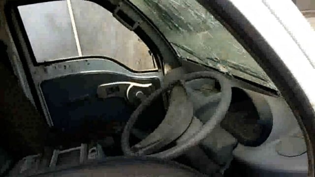 कोणत्या शाळेत झाली  इतकी भयंकर तोडफोड?