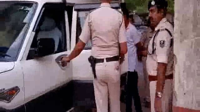 नालन्दा एसपी अशोक मिश्रा ने हिलसा थाने का किया औचक निरीक्षण, पदाधिकारी को दिए निर्देश