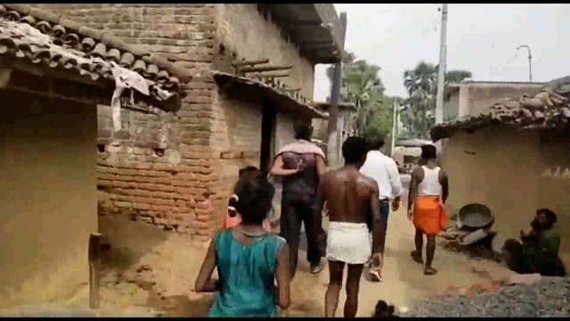 सिरदला के सांढ पंचायत में बीडीओ ने आवास योजना का किया जांच,दिए निर्देश