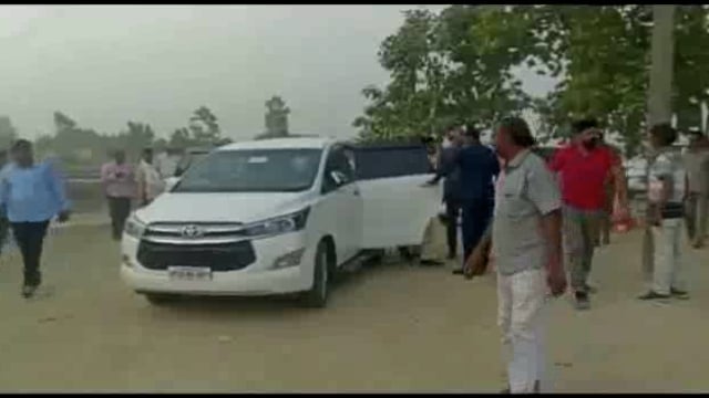 उत्तर प्रदेश के स्वतंत्र प्रभार आबकारी मंत्री ने की समीक्षा बैठक 