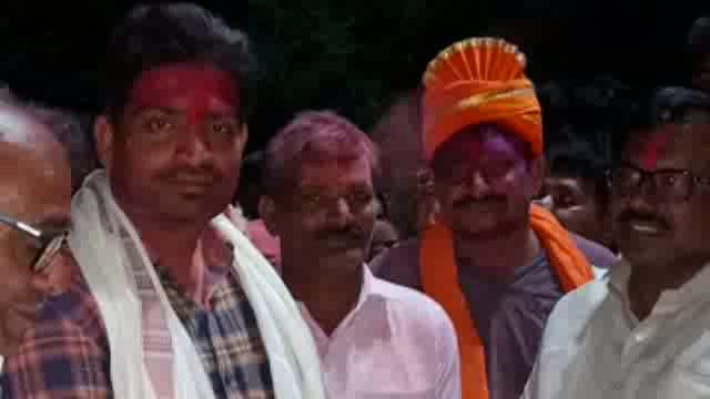 अवलकोंडा येथे विविध कार्यकारी सोसायटीच्या निवडणूकित अभंग जाधव यांचे पॅनल विजयी