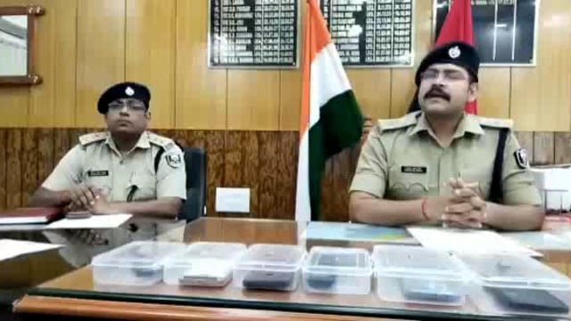 बारुण के गेमन पुल के पास ट्रैक्टर सहित 33 टन सरिया लूट मामले का पुलिस ने किया उद्भेदन,छह गिरफ्तार
