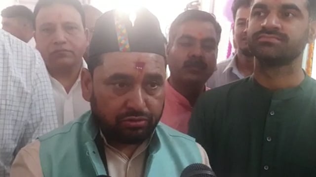 अब आम जन मानस को किडनी जैसी गम्भीर बिमारियों के लिए देहरादून नही जाना पडेगा। 
सुरेशचौहान विधायक गंगोत्री 