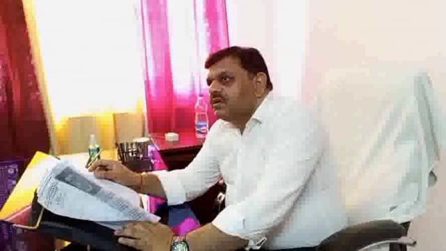 महोली तहसीलदार ने जनसुनवाई कार्यक्रम के तहत  पीड़ितों की सुनी समस्याएं, दिए आवश्यक निर्देश...
