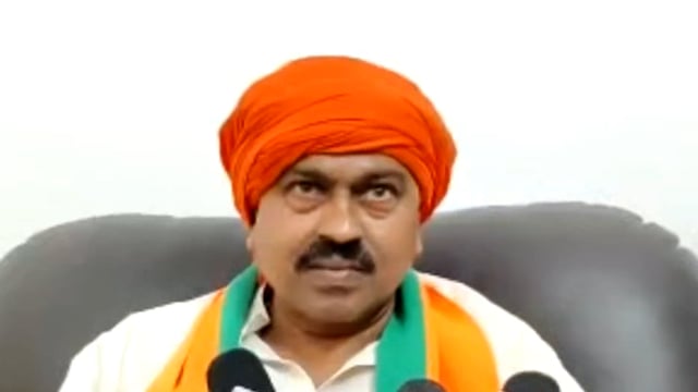 बहराइच पहुँचे केंद्रीय गृह राज्य मंत्री अजय मिश्र टेनी, बोलो अखिलेश यादव आतंकियों के संरक्षक रहे हैं.
#Bahraich 