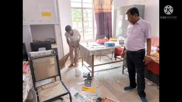 कबीर जयंती के अवसर पर डीएम के निर्देशानुसार सभी सरकारी कार्यालयों में स्वच्छता अभियान चलाया गया