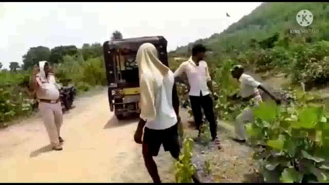 खेसर थाना क्षेत्र के गोरखडीह  नहर में मिले 10 वर्षीय अज्ञात बालक के शव की हुई पहचान पुलिस जांच में जुटी