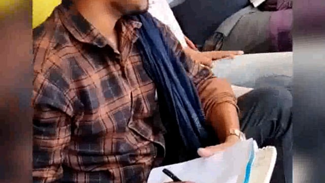 shravasti:कैंप लगाकर बिजली कर्मचारियों ने उपभोक्ताओं से जमा कराया बिल